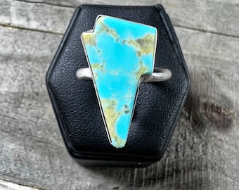 Kingman Turquoise Lightning Bolt Ring Size 8 Adjustable R. Shakey