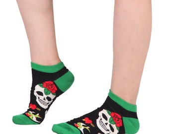 Unisex Skull and Rose Socks | One Size | Funky Socks | Premium Cotton Rich | High Quality Gift Socks | Halloween Socks