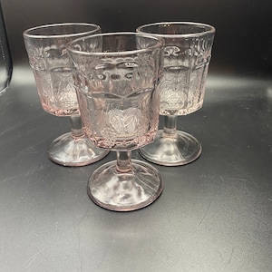 Lavendar Goblets Grapes & Leaves
