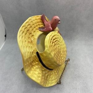 Ladies Glass Straw Hat Pocket Vase