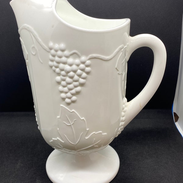 Milk Glass Pitcher Indiana Glass