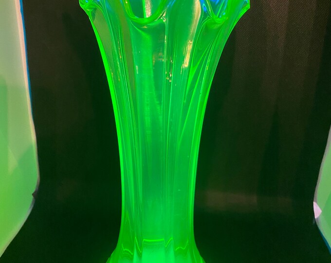 Iridescent Vaseline Uranium Swung Vase Etsy