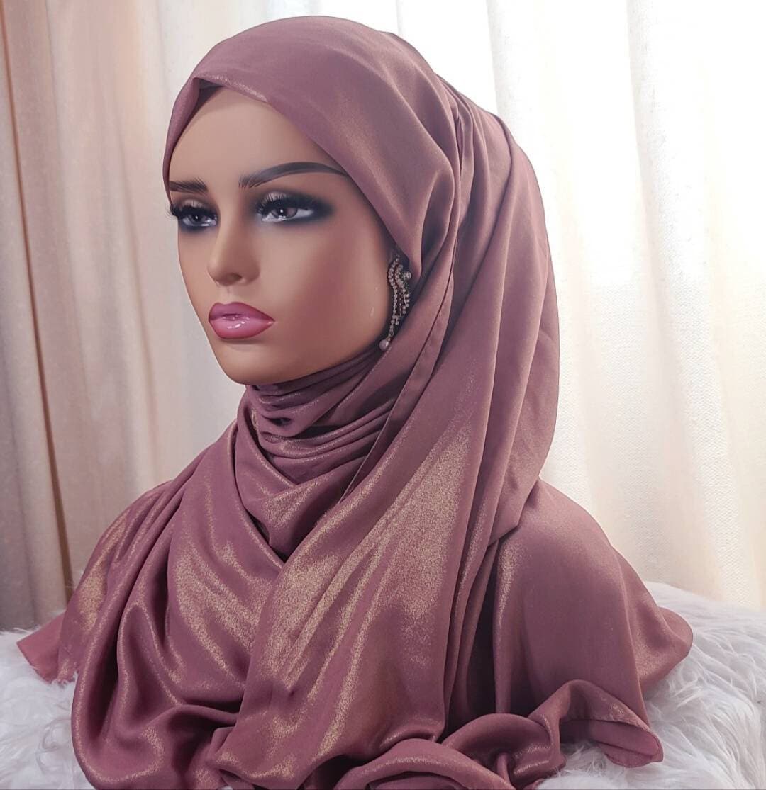 We offer a premium service Good product low price Women's Shimmer