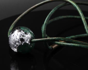 Argenturin: Aventurin, 925er Silber und Metallkugeln - Orgonit Kugel Anhänger an Lederband mit Bajonettverschluss - nach Wilhelm Reich