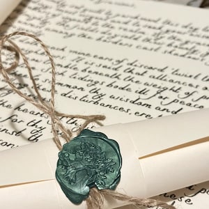 Pergamino antiguo escrito a mano con sello de cera verde, idea para bodas, carta de boda, aniversario, carta de amor, hecho a mano, caja de regalo con pergamino antiguo