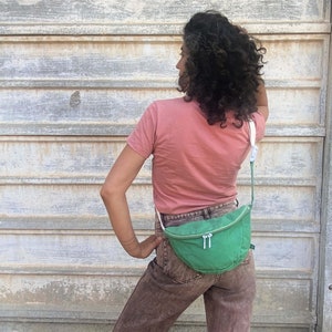 Canvas Sling Bag, Cross Body Fanny Pack For Women and Men, Bum Bag, High Capacity Waist Bag, Seven Colors Stylish Belt Bag, Waterproof Bag Green