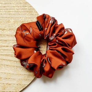 Oversized Scrunchies | srunchies for women | Giant Scrunchies | Extra Large Scrunchies | Bridesmaid scrunchies | Bridesmaid gifts / scrunchy