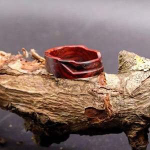 Handmade Cocobolo Wood Ring, Unique Faceted Wooden Band, Minimalist Geometric Ring, Rustic Wood Jewelry, Men’s Nature Ring