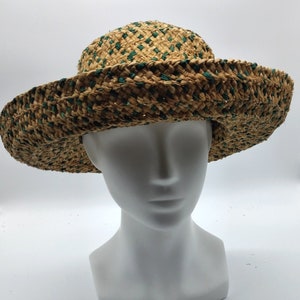 Sommer Hut  ausStroh, Vintage Strohbortencapeline grün natur, als Reisehut, zum Picknick Hutmaterial,  Hutbedarf, Hutbasen,