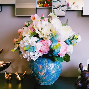 Elegant Artificial Flower Arrangement | Home Decor Centerpiece | Living-room/Dining-room/Office Ideal Gift