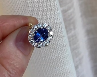 Victorian 3.5 CT Blue Oval Sapphire Engagement ring Surround By Round Cut Diamond With 10K 14K 18K Solid Yellow Gold Wedding Ring Bridal Set