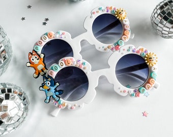 Bluey & Bingo Pool Party Fleurs personnalisées - Lunettes de soleil pour tout-petits - Lunettes de soleil pour fillette - Été - Plage - Natation - Anniversaire