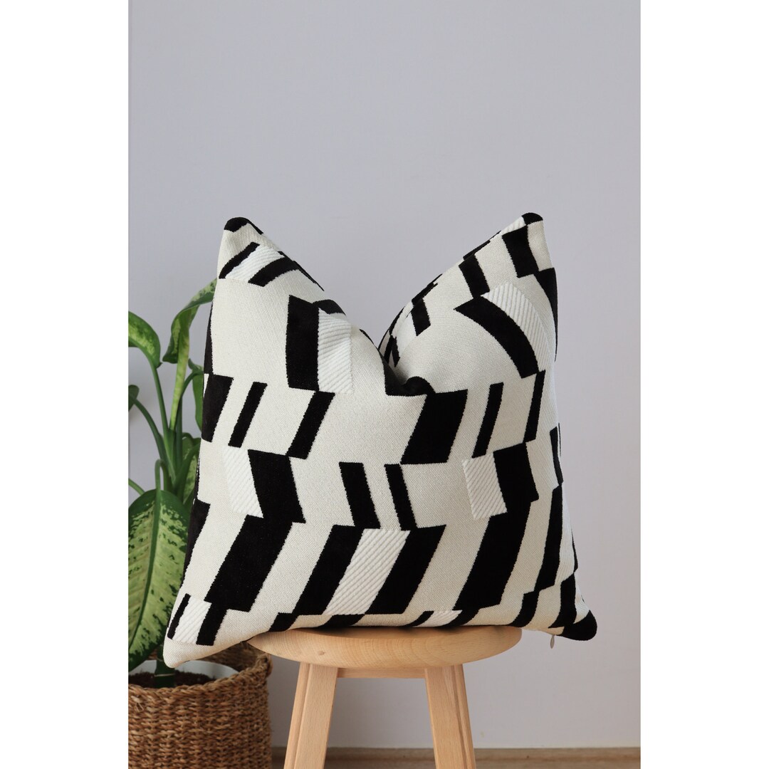 Black and White Woven Pillow Cover, Throw Pillow Cover, Geometric