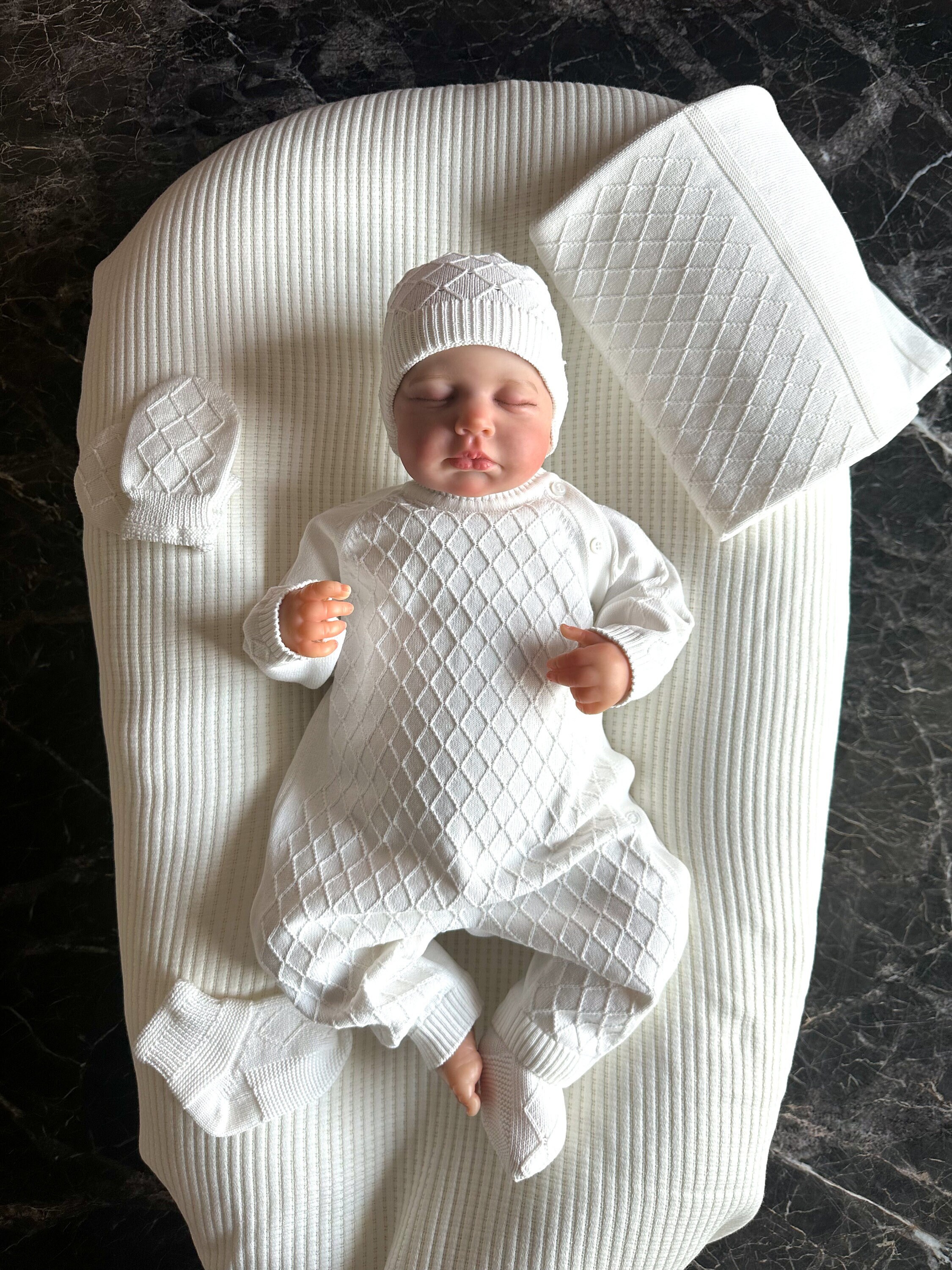 Newborn Baby Coming Home Outfit, Organic Cotton Coming Home  display picture 1