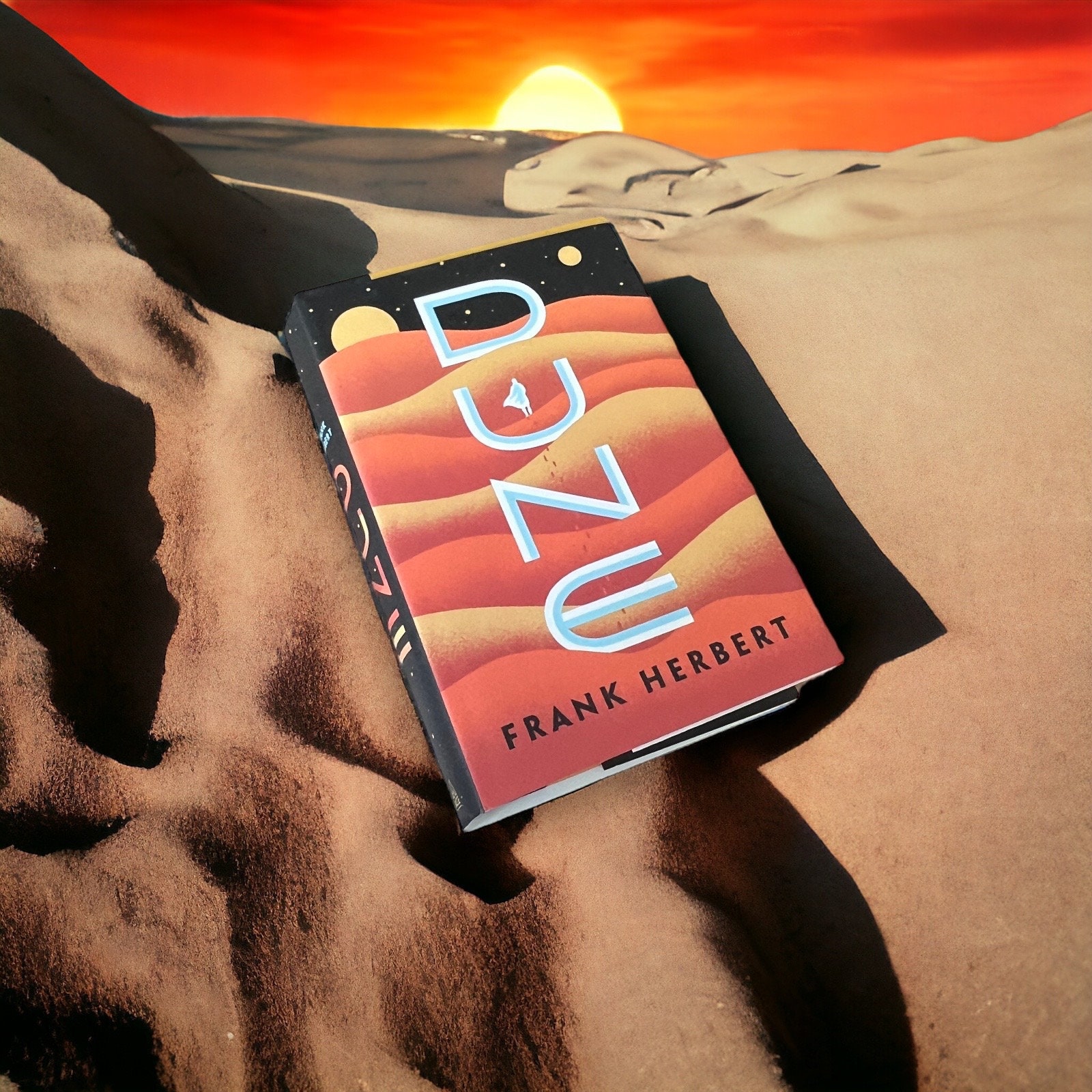 DUNE by Frank Herbert - Collectible Deluxe Special Gift DUNE by Frank Herbert - Collectible Deluxe Special Gift