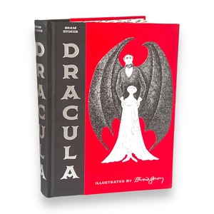 DRACULA by Bram Stoker - Collectible ILLUSTRATED Deluxe Special Gift Edition - Velvet Hardcover - Best Seller - Classic Book