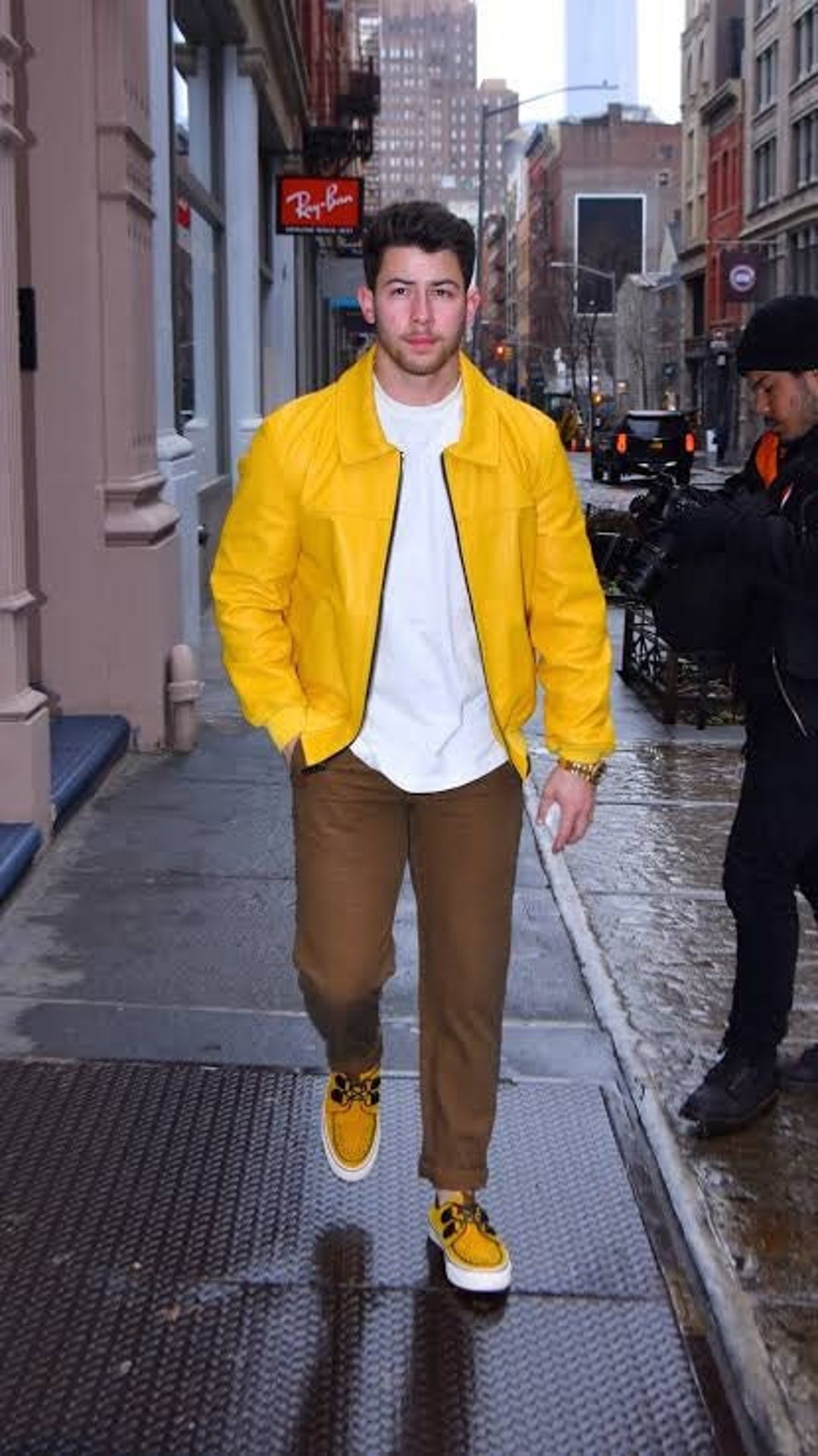 En realidad Iniciativa Azotado por el viento Nick Jonas Yellow Shirt Collar Bomber Leather Jacket - Etsy