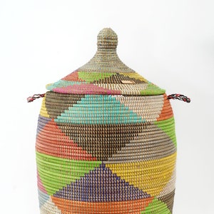 Geflochtener Aufbewahrungskorb mit Deckel Handgemachter Afrikanischer Korb Gueno Dekorativer Moderner Wäschekorb Home Decor Geschenkidee Bild 6