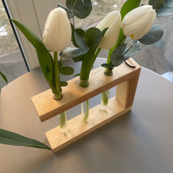 A flower stand in a test tube, Test tube vases, Propagation stand, Flower holder, Small bud vase