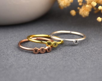 Bague initiale personnalisée • Bague superposable • Bague gravée • Bague minimaliste • Cadeau pour elle