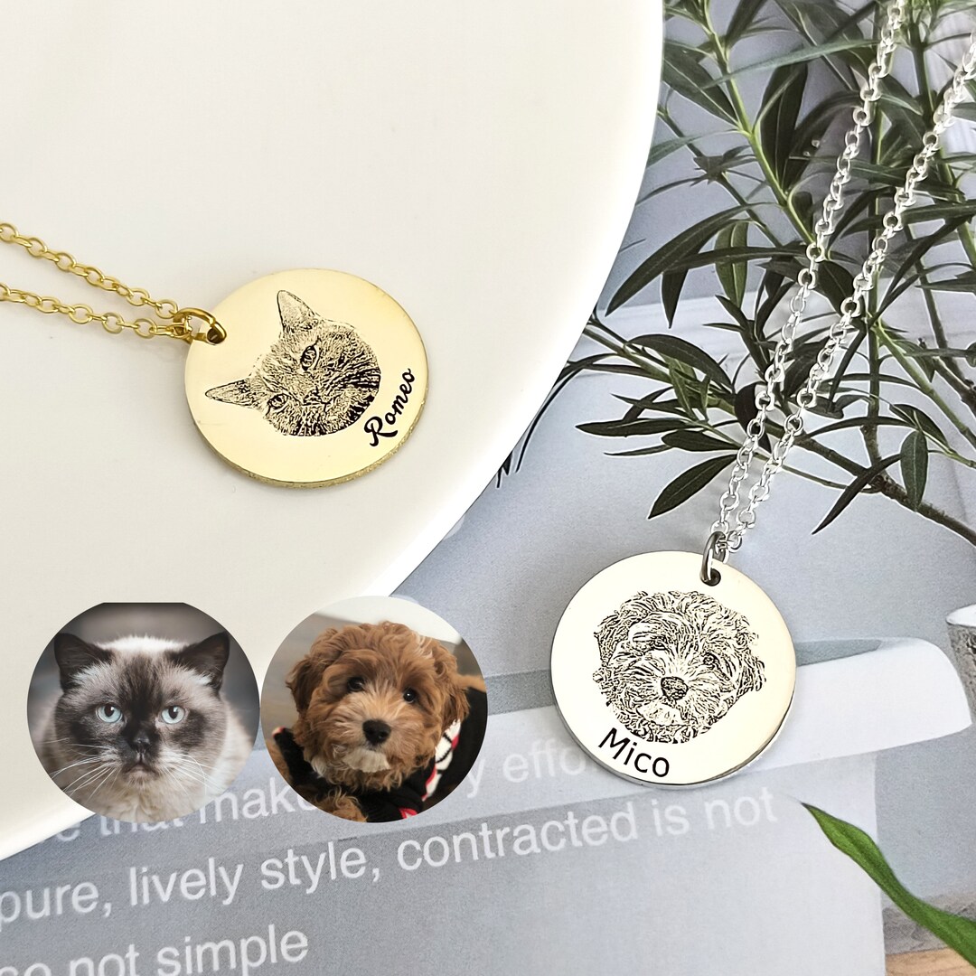 Custom Pet Portrait Necklace, Pet Photo Necklace, Dog Necklace, Pet