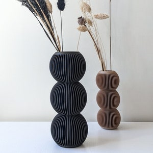 Minimalist Vase | Geometric Vase | 3D printed | Artistic Vase | Dry Flower Vase | Modern Home Decor | Unique Gift for Women | Gift for Mum