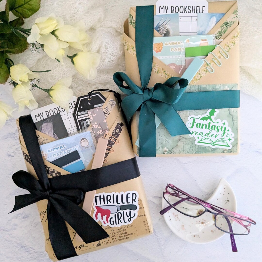 Blind Date With A Book Box for Romantasy Reader, Dark Romance Gift Box ...