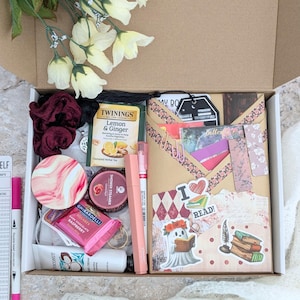 Blind Date With A Book Box For Thriller Reader, Dark Romance Gift Box, Book Club Gift For Her, Choose Your Genre Book With Self Care Items