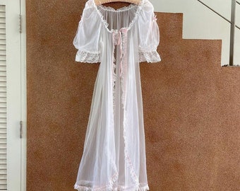 Vintage Romantic White Robe (S-M)