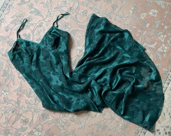 Vintage Victoria’s Secret 1990s Emerald Green Floral Burnout Maxi Slip Dress (L)