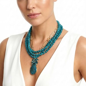 Collar de ágata multihebra hecho a mano: colgante chapado en oro de 22 quilates para mujer.