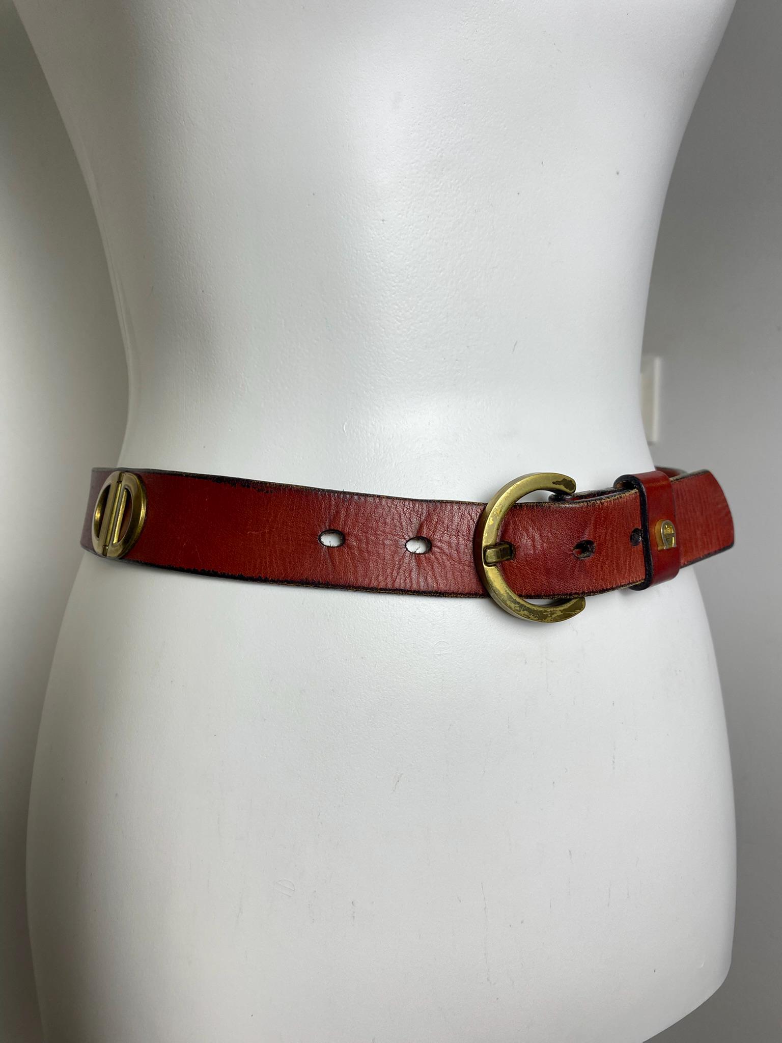 Aigner Vintage Burgundy Leather Belt - Etsy Denmark display picture 1