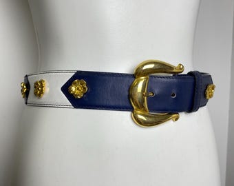Vintage Escada Leather Belt – Navy & White, Gold Flower Studs