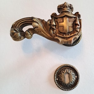 Paar Savoy-deurgrepen in bronskleurig messing – Replica van de originelen uit het Quirinaalpaleis