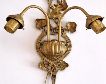 Art Nouveau Brass Wall Lamp – Early 20thC Italian Liberty Lighting