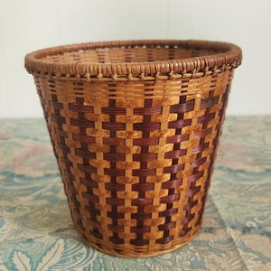 hand woven bamboo basket 6" tall natural split bamboo decor basket