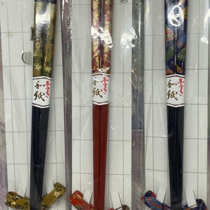 Vintage Handcrafted Japanese Chopsticks with Rest – Elegant Non-Slip Design