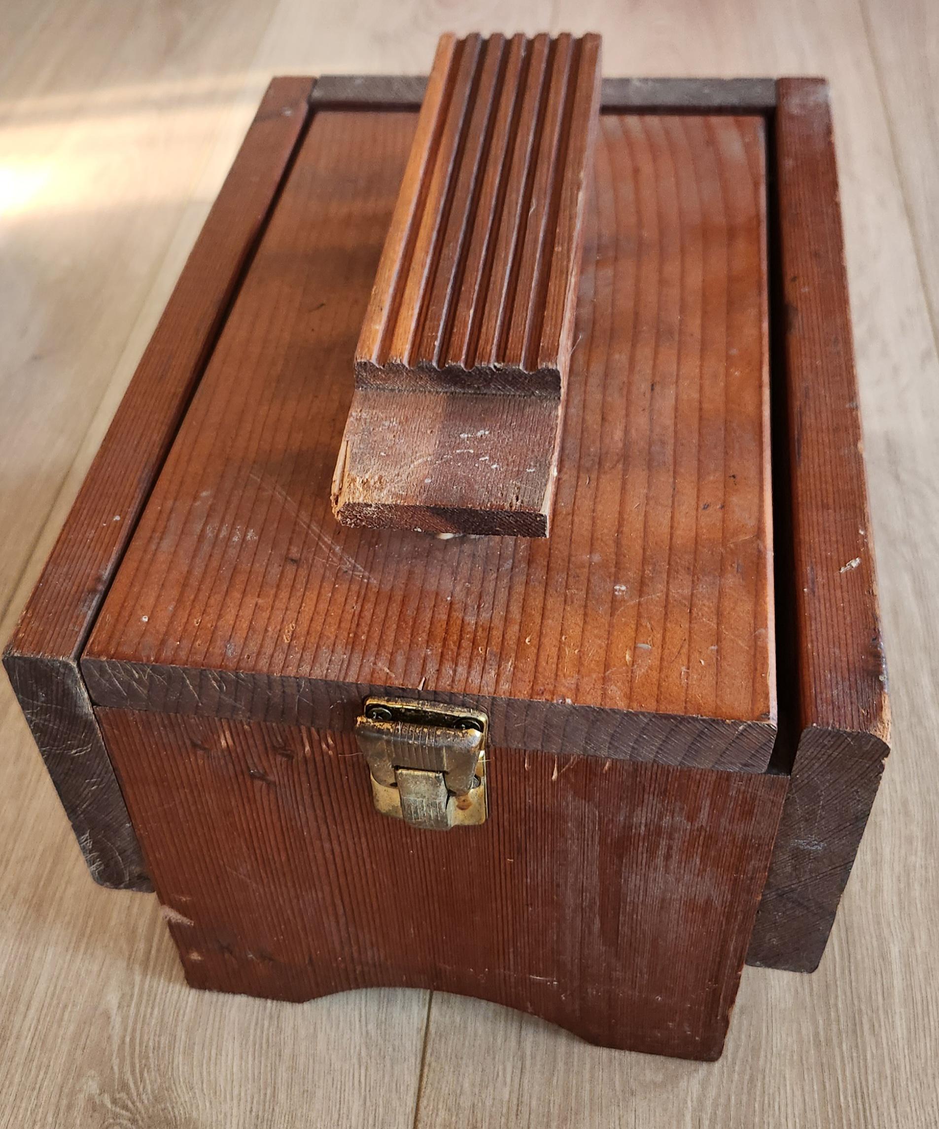 Antique Shoe Shine Box - Etsy