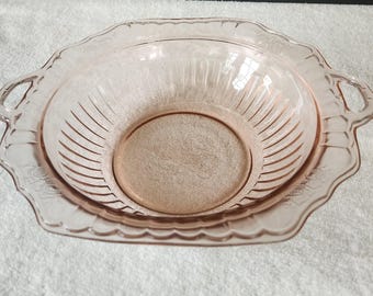 Vintage Hocking Mayfair/open rose pink depression glass vegetable bowl 10"diameter handled pink depression glass serving bowl