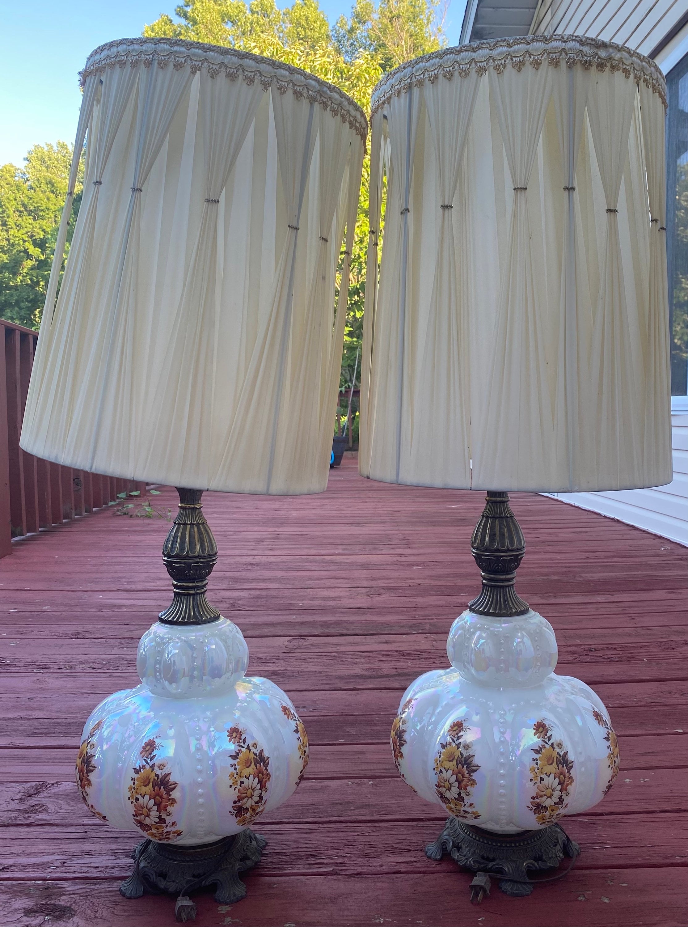 Set of 2 Vintage Accurate Casting Iridescent Mother of Pearl Table