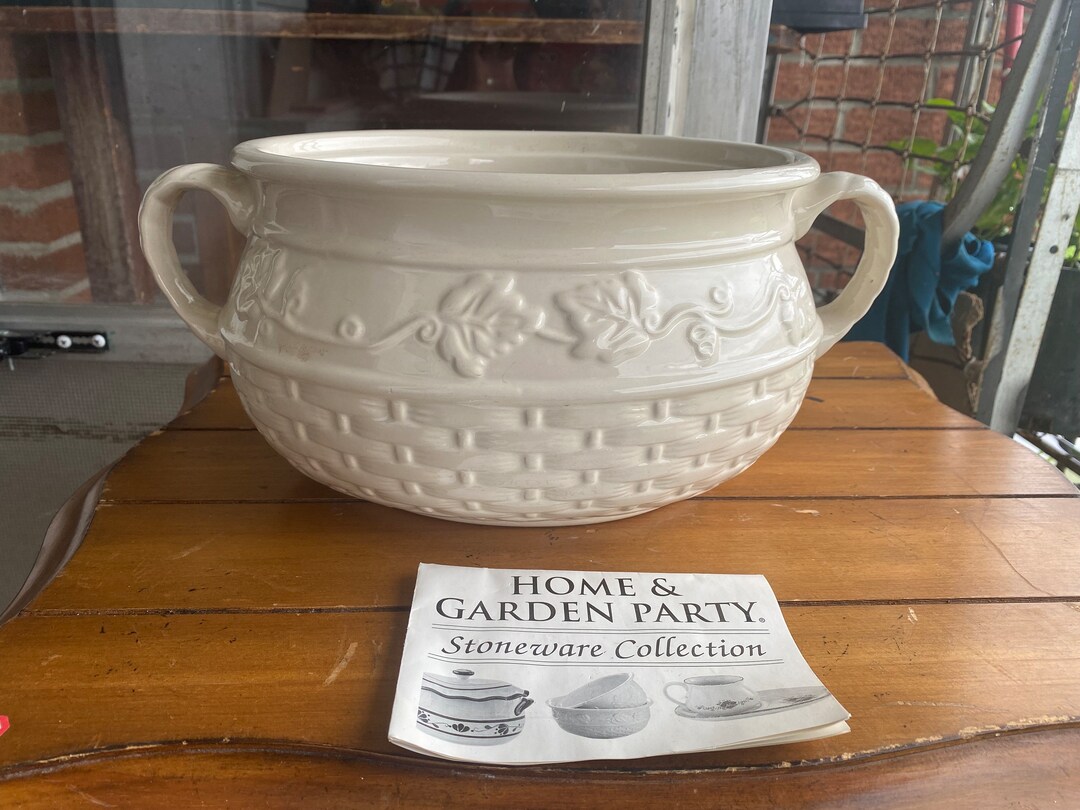 Vintage Home and Garden Party Stoneware Bean Pot - Etsy