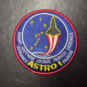 NASA  Space Shuttle Columbia, NASA Patch 1990 STS-35 Astronomical Observatory Mission , Astronauts  Brand, Hoffman, Lounge, Parker, Parise