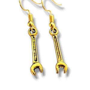 Brincos de chave de ouro