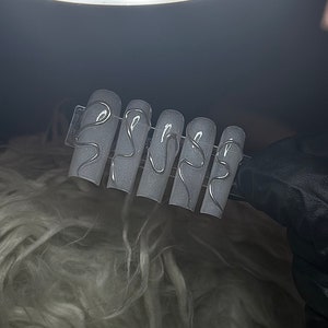 Lust Press Ons | Press On Nails