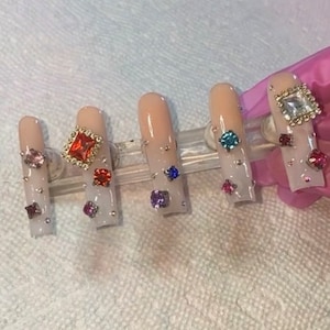 Gemstone Press Ons | Press On Nails