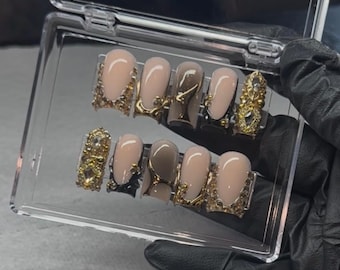 Majesty Press Ons | Press On Nails