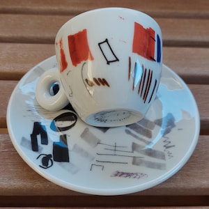 Vintage Illy Espresso cup + saucer from the &quot;Pen test&quot; illy collection, created by Padraig Timoney in 2004, signed and numbered - (Set D)