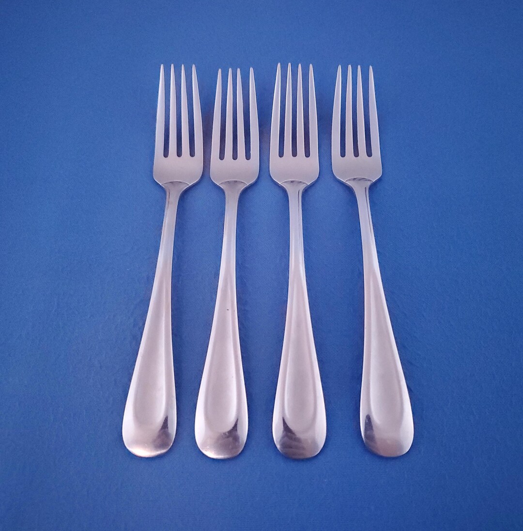 Oneida SATIN SAND DUNE ~ Dinner Fork 7 3/8" ~ Glossy W Frost Indent ...