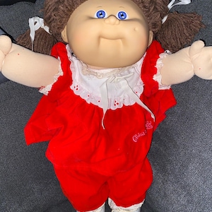 Cabbage Patch Doll image 3