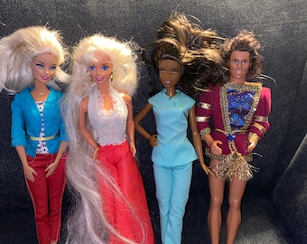 Vintage Barbie’s